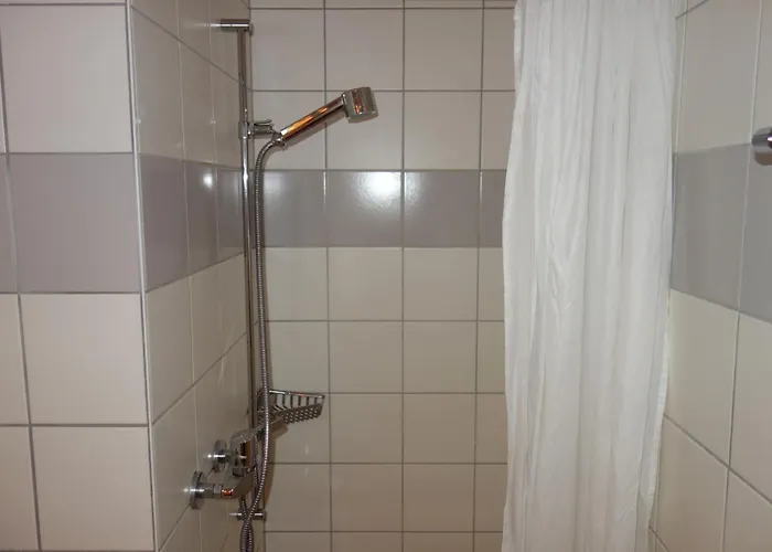 Pracondu 2 406 - Outdoor & Fun 6 Pers Nendaz